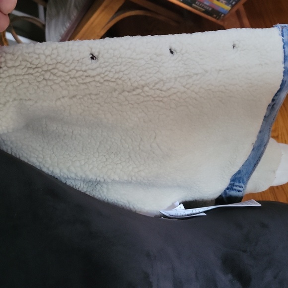 LEVI'S Sherpa Lined Jacket - Picture 7 of 10